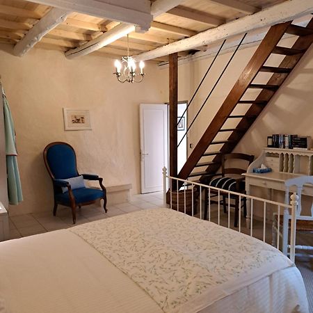 Bed and Breakfast La Maison De Gisele Saint-Victor-des-Oules Zewnętrze zdjęcie